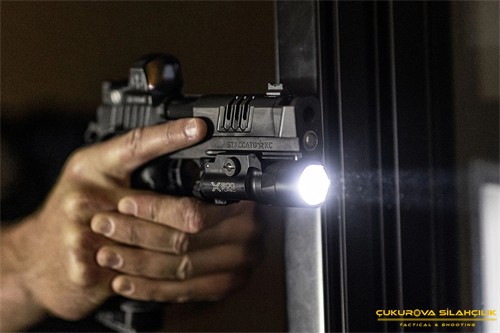 SureFire X300T-B WeaponLight Turbo Series Handgun WeaponLight